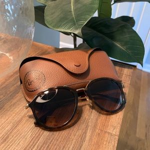 Ray Ban sunglasses RB4253